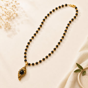 Gold Plated Shankh Karungali Mala | Divine Blessings