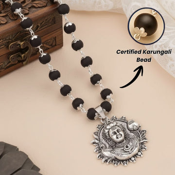 Murugan Face Pendant with Silver Cap Karungali Malai